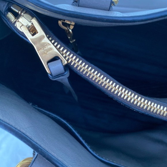 🚫SOLD🚫Authentic Prada Grey Leather Tote - Picture 12 of 16